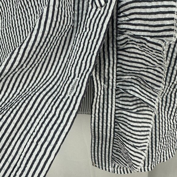Black And White Striped ePretty Ruffle Button Up Blouse Size M Lightweight Chic - Picture 2 of 8